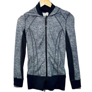NEW Lululemon Daily Practice Jacket Black Gray Full Zip Hooded Athletic Womens 4